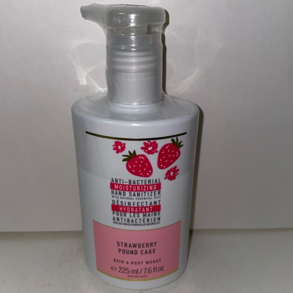 Bath & Body Works Bath & Body Bathbody Works Strawberry Pound Cake